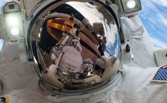 Стани астронавт: НАСА търси желаещи за мисията до Марс (видео)