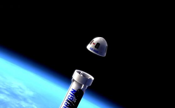 Blue Origin успя да приземи ракета за многократна употреба вертикално (видео)