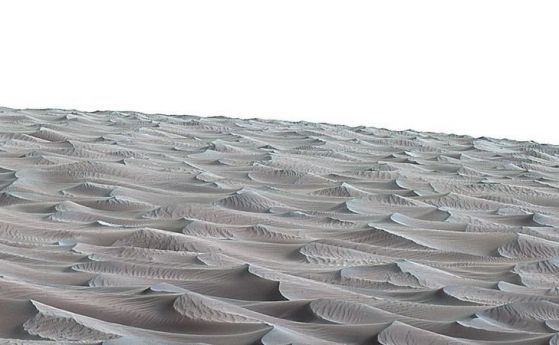 Марсоходът Curiosity достигна подвижните дюни на Марс