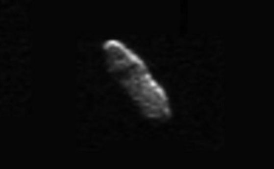 Гигантски астероид ще мине близо до Земята на Бъдни вечер