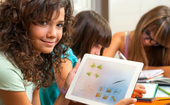 Да учиш виртуално вече е реално – с твоя учител онлайн