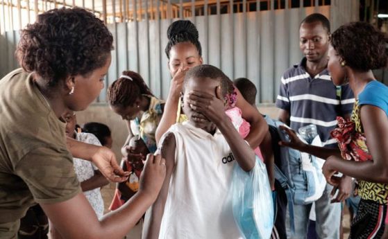 Епидемия от жълта треска в Ангола показва опасността от недостига на ваксини