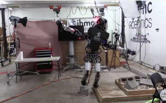 Роботът Atlas се научи да балансира на един крак (видео)