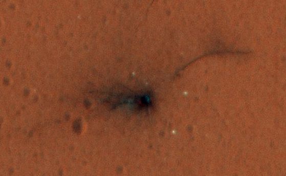 Нови снимки на парчетата на разбития на Марс "Скиапарели"