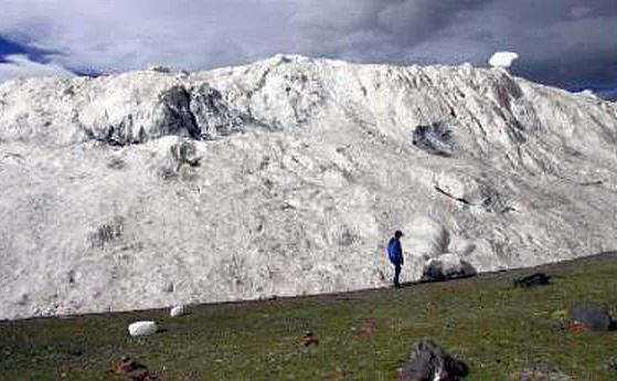 Учените обясняват смъртоносната лавина от лятото на 2016 в Тибет с промените в климата
