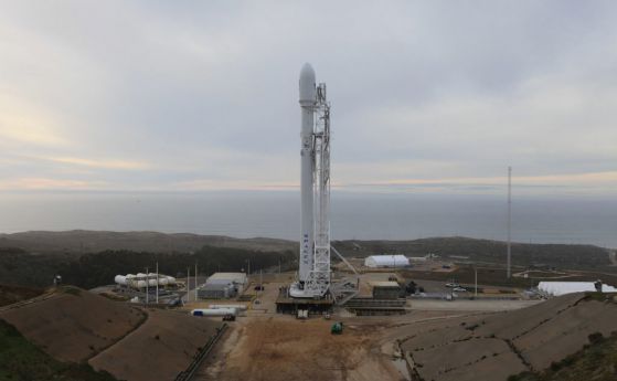Първият старт на SpaceX след катастрофата на Falcon 9 е в неделя