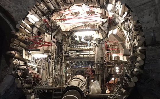 Тунелната машина на Илън Мъск за Hyperloop вече работи