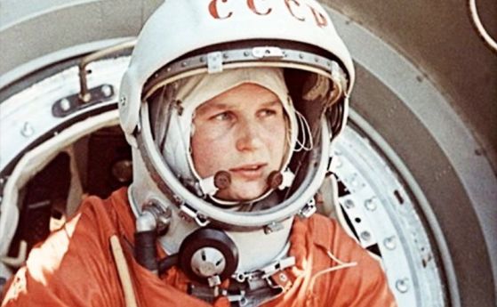 Първата в света жена космонавт Валентина Терешкова има рожден ден днес