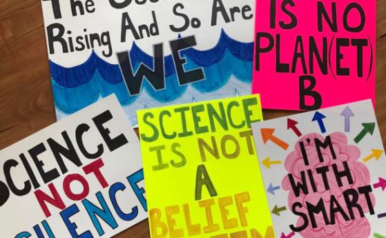 Учени от целия свят излизат на "Поход за наука" утре