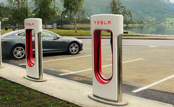 В Пловдив ще е първата зарядна станция за автомобили Tesla в България (видео)