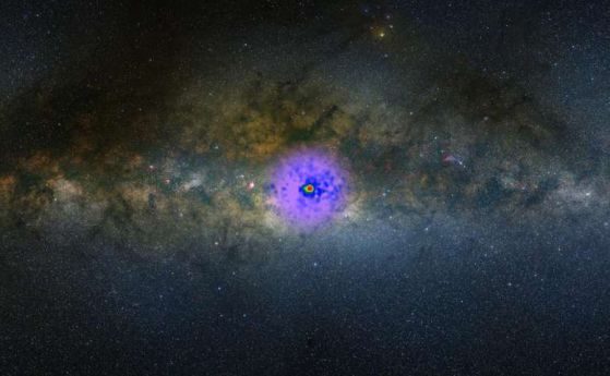 Сигналите тъмна материя в центъра на Млечния път се оказаха не толкова "тъмни" 