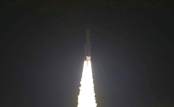 Сателитният голиат ViaSat-2 излетя с ракетата "Ариана 5"