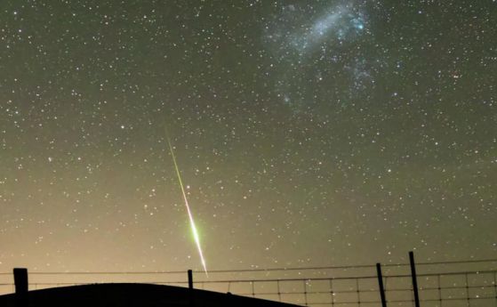 5 съвета как довечера да видим повече от метеорите Персеиди, въпреки Луната (видео)