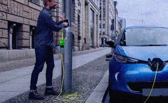 Уличните лампи на Лондон ще станат зарядни станции за електомобили