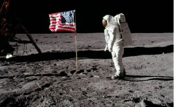 Защо не стъпи човек на Луната вече 45 години?