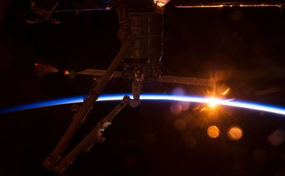 Международната космическа станция вече ще е достъпна за туристи, обяви НАСА