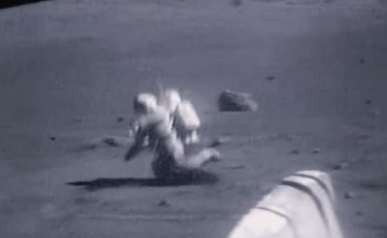 Видео на падащите астронавти на Луната. Не е смешно, то има научна цел