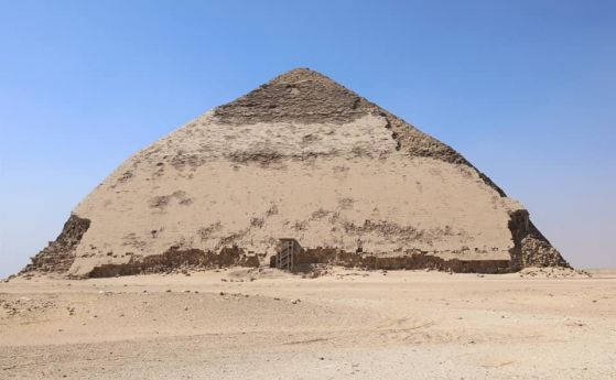 Скосената пирамида в Дашур е отворена за посещения след повече от 50 години