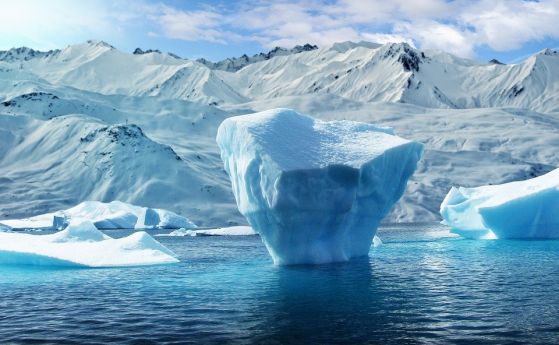 С изкуствени шестоъгълни ледени блокове ще възстановяват леда на Арктика (видео)