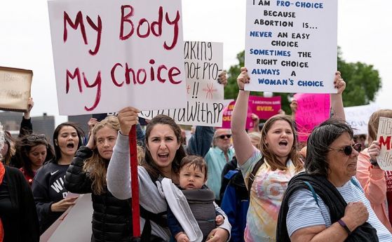Пет години след аборта жените все още са убедени, че това е правилното решение