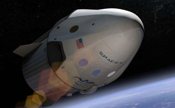 Как коронавирусът засегна първия пилотиран полет на SpaceX до МКС за НАСА
