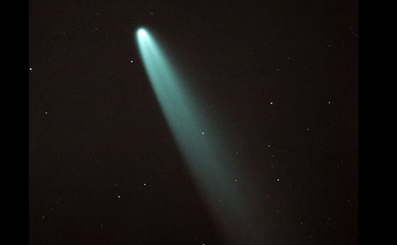 Кометата NEOWISE е хит! Как да видим кометата в нощното небе този месец (галерия, видео)