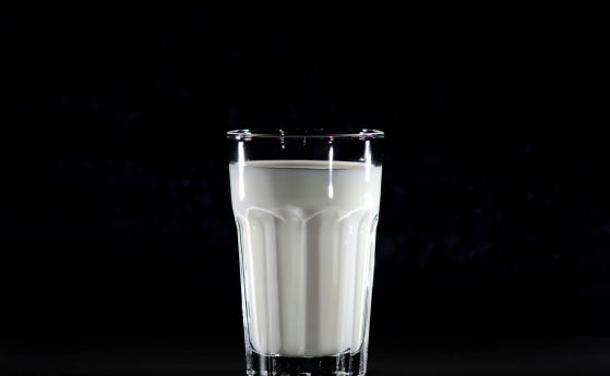 Соево, овесено, краве мляко - кое е най-добро за здравето ни?