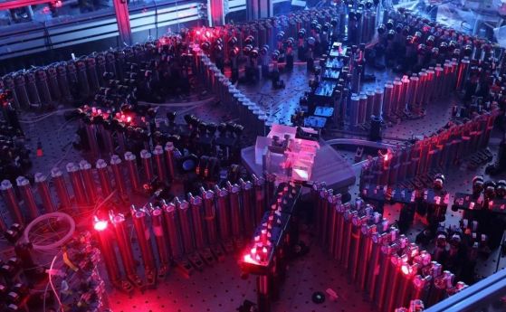 Китай твърди, че е постигнал „квантово надмощие“ с най-бързия квантов компютър в света