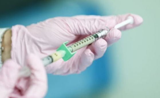 Могат ли да се сравняват коронавирусните и противогрипните ваксини?