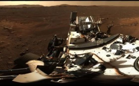360-градусова HD панорама и поглед на живо през "очите" на марсохода на НАСА