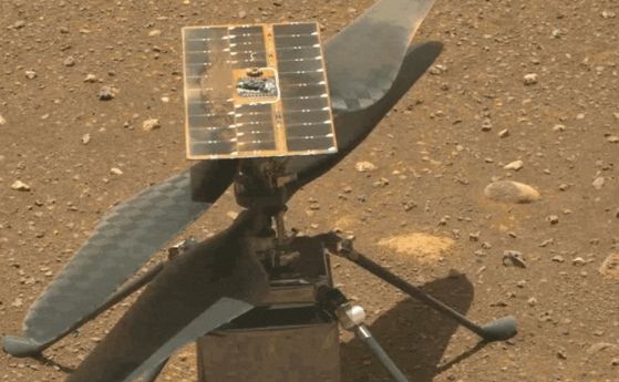 Гледайте на живо: Първият полет на хеликоптера Ingenuity на Марс