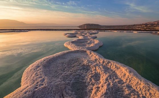 В Мъртво море е открит минерал, намиран само в метеорити досега