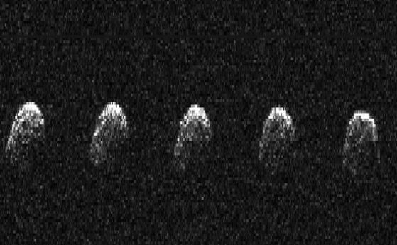 Какво трябва да се знае за астероида, който сега лети „към Земята“