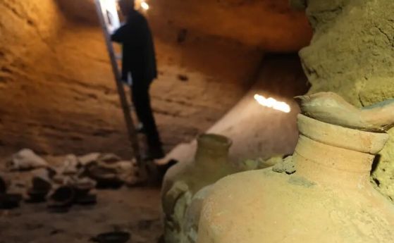 В Израел е открита погребална пещера, запечатана от времето на Рамзес II (видео)