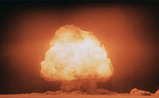 Ядрената гъба от атомната бомба 