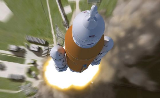 Лунната ракета Артемис I на НАСА е готова за изстрелване – къде да гледаме на живо