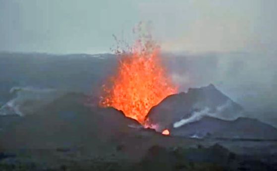 На живо: Наблюдавайте изригването на вулкана Мауна Лоа на Хаваите