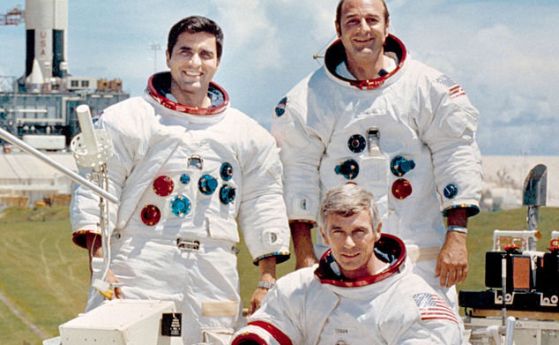 Екипажът на Аполо 17