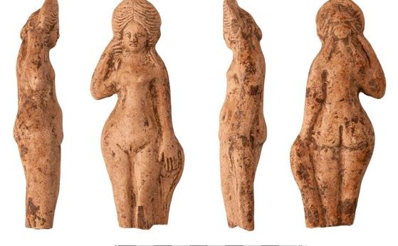 Статуетки на Венера, открити в римска кариера в Рен