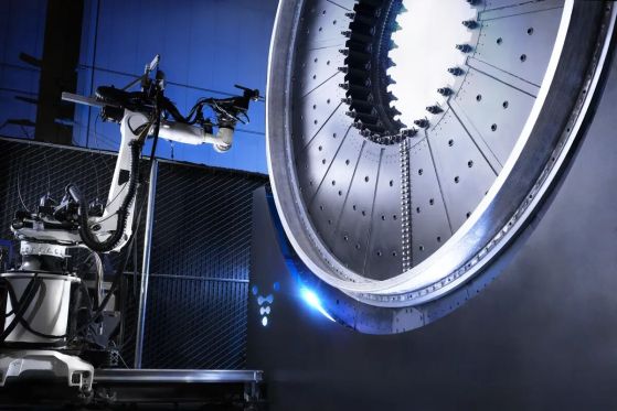 Relativity Space създава най-големите метални 3D принтери в света за производството на своите ракети.