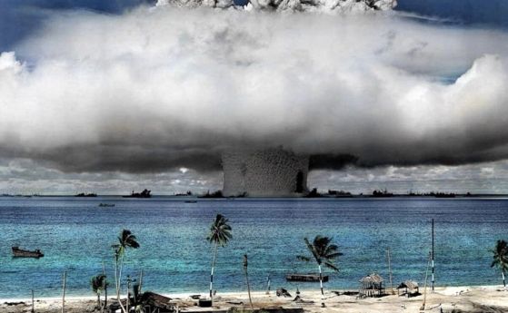 Морски ядрени опити на Маршаловите острови 