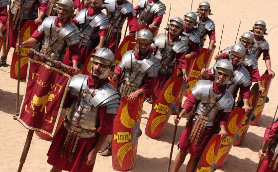 Римски легионери
