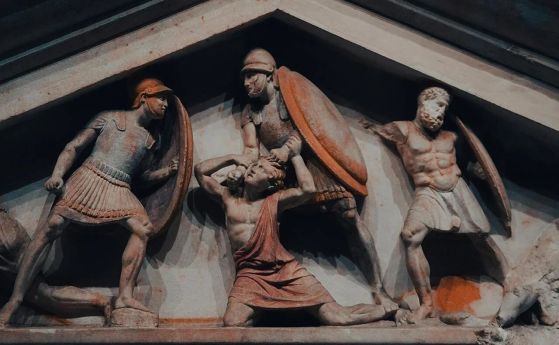 декорацията изобразява битка