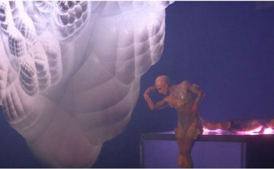 Финансирани от ЕС изследователи използват нововъзникващи технологии, за да създават нови, потапящи изживявания и да преначертаят бъдещето на сценичното изкуство.