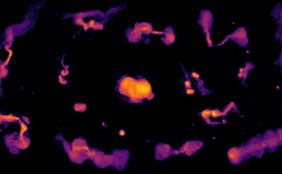 Оранжеви петна на черен фон