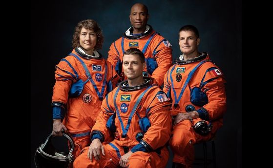 Екипажът на Артемис II