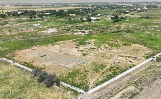 поглед отгоре на археологичния обект Бандихан II