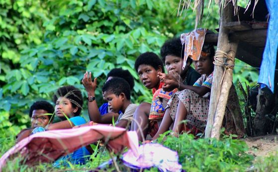 Хора от племето на семангите