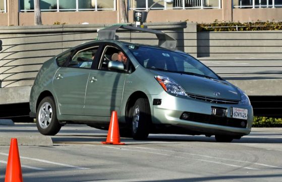 autonomous car druverless car