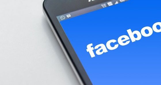 Facebook вероятно скоро ще промени името си